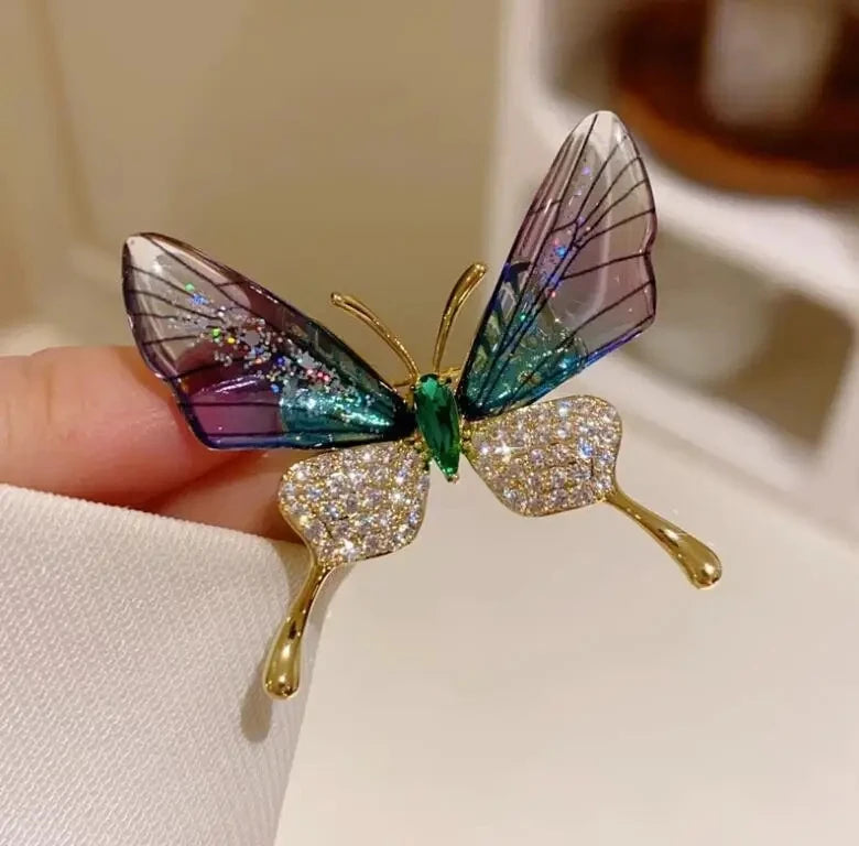 Exquisite Women‘s Brooch Crystal Snowflake Lapel Pins for Men Blue CZ Rhinestone Suit Clothes Badge Luxury Jewelry Accessories