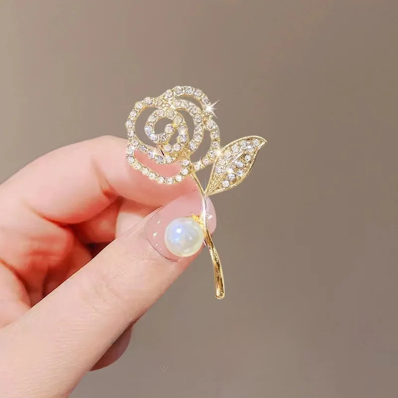Exquisite Opal Wheat Ear Rhinestone Brooches for Women Crystal Cat’s Eye Stone Pins Suit Clothes Luxury Jewelry Accessories
